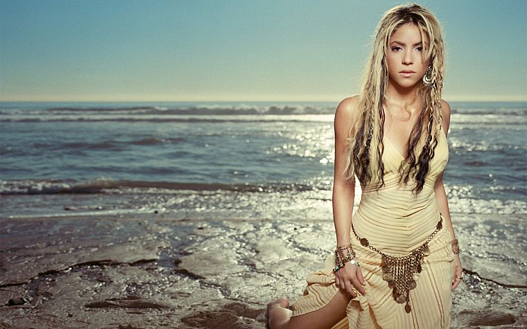 women, celebrity, Shakira, singers - desktop wallpaper