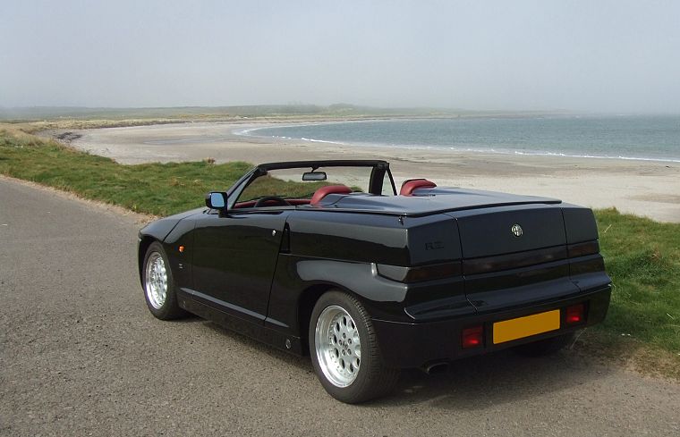 black, cars, Alfa Romeo, vehicles, Zagato, Alfa Romeo RZ, sea, rear angle view, beaches - desktop wallpaper