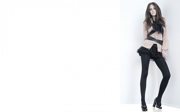 women, Kristen Stewart, high heels - desktop wallpaper