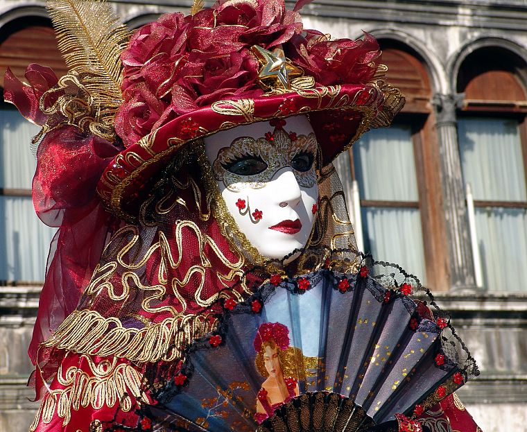 Venetian masks - desktop wallpaper