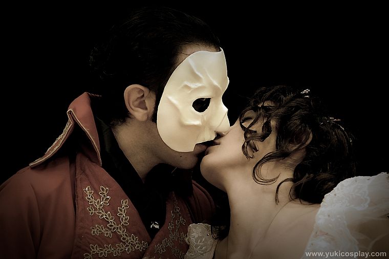 Emmy Rossum, masks, Gerard Butler, musical, Phantom of the Opera - desktop wallpaper
