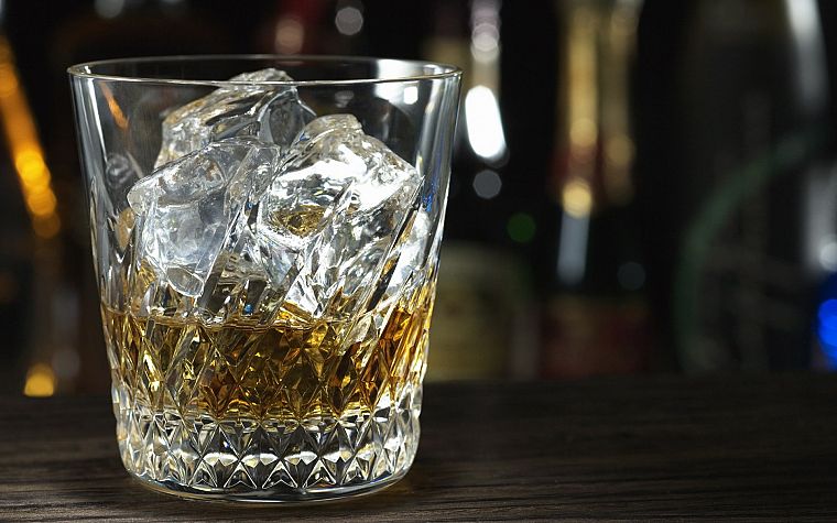 ice, glass, alcohol, whiskey, liquor - desktop wallpaper