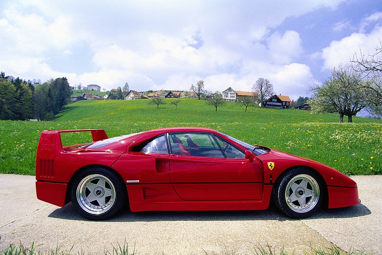Ferrari F40 - desktop wallpaper
