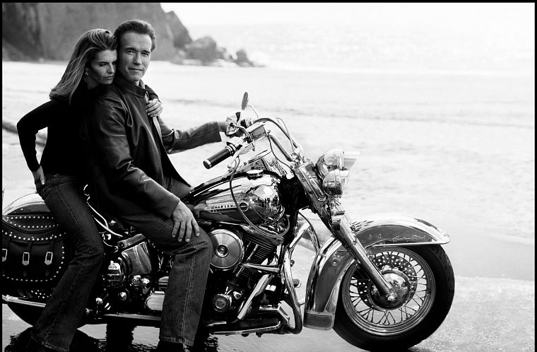 jeans, grayscale, Arnold Schwarzenegger, motorbikes, reflections, Maria Shriver, beaches - desktop wallpaper