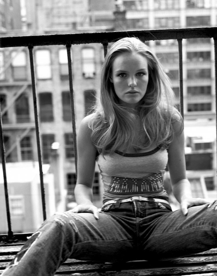 Kate Bosworth, grayscale, monochrome - desktop wallpaper