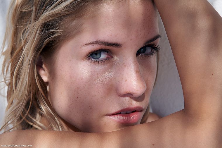 blondes, women, blue eyes, Iveta Vale, faces - desktop wallpaper