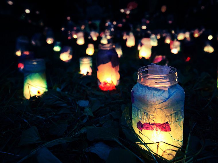 night, lights, lanterns - desktop wallpaper