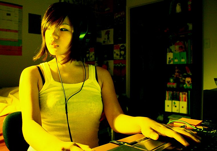headphones, women, Asians - desktop wallpaper