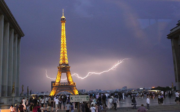 Eiffel Tower, Paris, cityscapes, France, lightning - desktop wallpaper