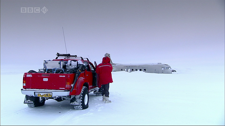 snow, Top Gear, BBC, arctic, hilux, vehicles, Jeremy Clarkson, James May, races, arctic truck - desktop wallpaper