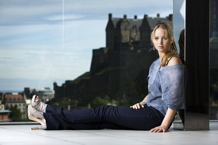 women, jeans, actress, high heels, Jennifer Lawrence - desktop wallpaper