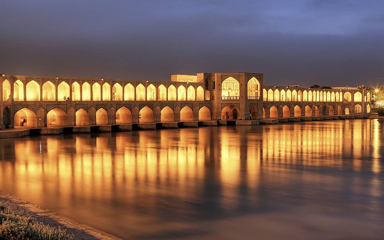 Iran, Khaju Bridge, Isfahan - desktop wallpaper