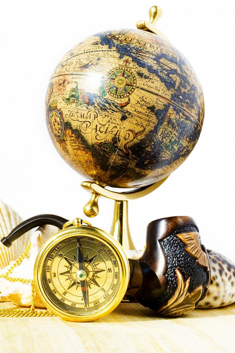 globes, compasses - desktop wallpaper