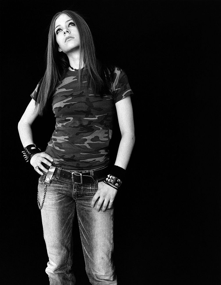 Avril Lavigne, grayscale, monochrome, black background - desktop wallpaper
