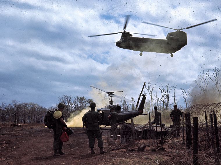 soldiers, aircraft, army, military, helicopters, Viet Nam, vehicles, CH-47 Chinook, UH-1 Iroquois - desktop wallpaper