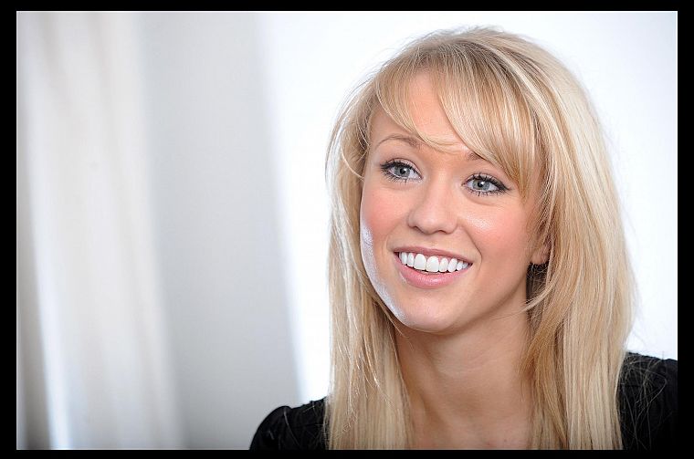 blondes, blue eyes, Sophie Reade, faces - desktop wallpaper