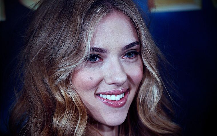 women, close-up, Scarlett Johansson, actress, smiling, faces - desktop wallpaper