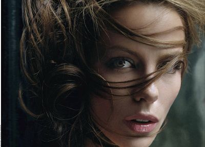 Kate Beckinsale - desktop wallpaper