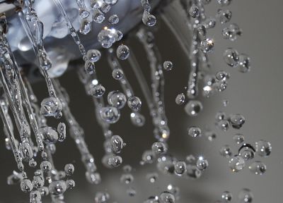 water drops - random desktop wallpaper