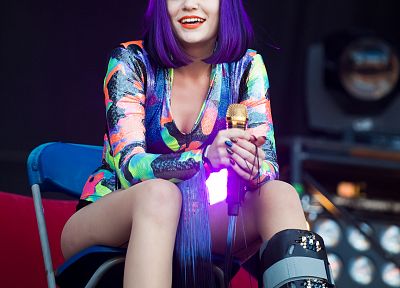women, purple hair, singers, Jessie J, stage, microphones - random desktop wallpaper