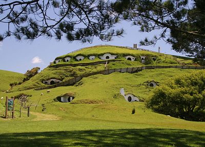The Lord of the Rings, The Fellowship of the Ring, The Shire - related desktop wallpaper