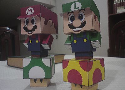 Mario, Luigi, Mushroomhead - random desktop wallpaper