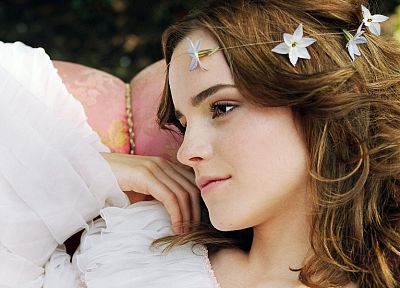 women, nature, Emma Watson, flowers, actress - random desktop wallpaper