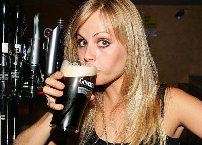 beers, women, Guinness - related desktop wallpaper