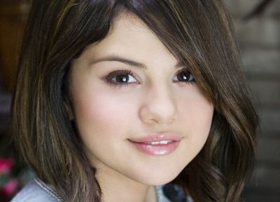 Selena Gomez, celebrity, singers - duplicate desktop wallpaper