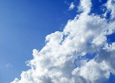 clouds - random desktop wallpaper