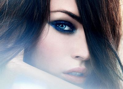 brunettes, women, eyes, Megan Fox, actress, celebrity - random desktop wallpaper
