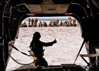 soldiers, beaches - duplicate desktop wallpaper