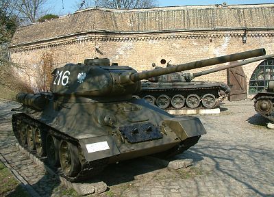 tanks, Poland, T-72, Polish Army, t-34 - random desktop wallpaper