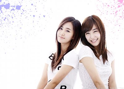 women, Girls Generation SNSD, celebrity, Kwon Yuri, Tiffany Hwang - desktop wallpaper