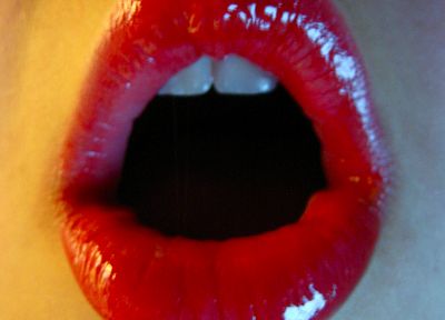 lips - random desktop wallpaper
