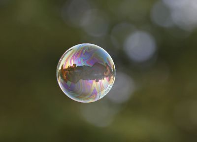 bubbles, depth of field, reflections - random desktop wallpaper