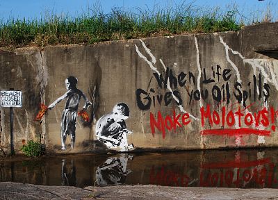resistance, revolution, graffiti - desktop wallpaper