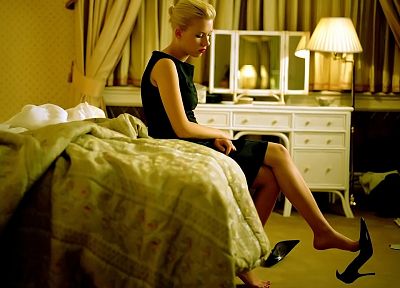 blondes, legs, women, Scarlett Johansson, actress, bedroom - random desktop wallpaper