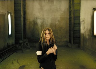 blondes, women, Avril Lavigne, multiscreen - desktop wallpaper