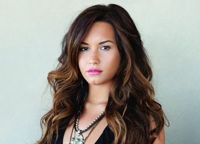 brunettes, women, actress, celebrity, Demi Lovato, singers - related desktop wallpaper