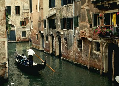 cityscapes, buildings, Venice, Italy, gondolas - random desktop wallpaper