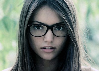 women, close-up, glasses, girls with glasses, Dora Lovey - desktop wallpaper