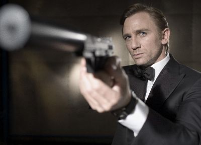 Casino Royale, Daniel Craig - desktop wallpaper