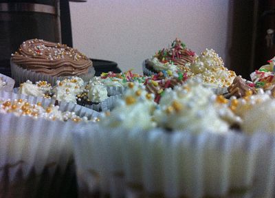 multicolor, chocolate, cupcakes, candies, sprinkles, Vanilla Best, icing - duplicate desktop wallpaper