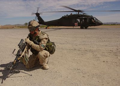 soldiers, military, helicopters, men, Blackhawk, vehicles - related desktop wallpaper