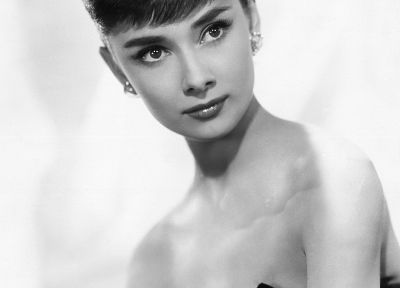 Audrey Hepburn, grayscale, monochrome - desktop wallpaper