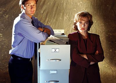 Gillian Anderson, Fox Mulder, The X-Files, Dana Scully - related desktop wallpaper