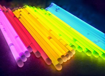 multicolor, glowing, straws, sticks - desktop wallpaper