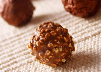chocolate, food, sweets (candies), Ferrero Rocher - random desktop wallpaper