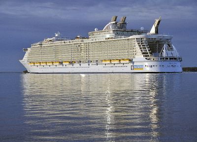 ships, vehicles, cruise ship, Oasis of the Seas - desktop wallpaper